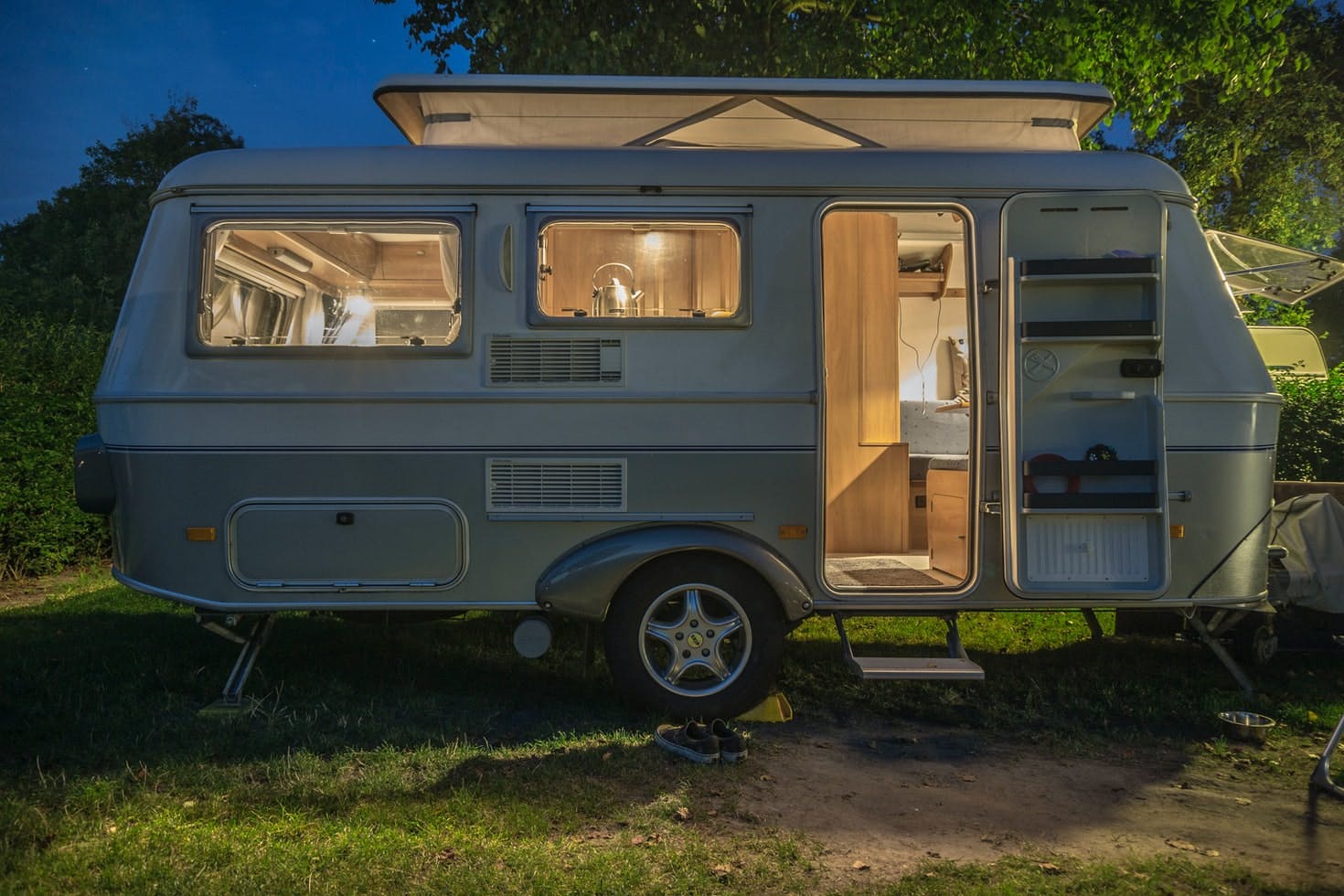 Camper trailer under 5,000 pounds